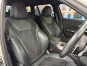 BMW 3シリーズ 320iツーリングMスポーツ　全周囲カメラ/純正18AW/LED/ACC/カープレイ 中古車