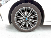 BMW 3シリーズ 320iツーリングMスポーツ　全周囲カメラ/純正18AW/LED/ACC/カープレイ 中古車