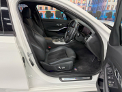 BMW 3シリーズ 320iツーリングMスポーツ　全周囲カメラ/純正18AW/LED/ACC/カープレイ 中古車