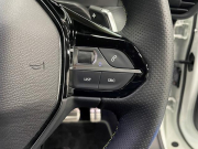 プジョー 2008 GTライン　LED/半革/ACC/禁煙車/リアカメラ/ETC/ 中古車