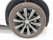 ボルボ XC90 D5 AWD インスクリプション 4WD　ハーマン/運転支援/白革/ACC/HUD/後期/禁煙 中古車