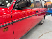 ボルボ 240 240エステート クラシック　コロナAW/黒革/ETC/ナビ/クラシック/禁煙 中古車