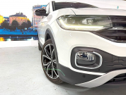 フォルクスワーゲン T-Cross TSIアクティブ　ルーフレール/禁煙/AW/ACC/シートヒーター 中古車