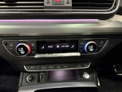 アウディ Q5 スポーツバック40TDIクワトロSライン 4WD　1オーナー/ブラックPKG/オプション19AW/ACC/レーンアシスト 中古車