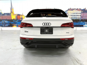 アウディ Q5 スポーツバック40TDIクワトロSライン 4WD　1オーナー/ブラックPKG/オプション19AW/ACC/レーンアシスト 中古車