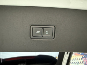 アウディ Q5 スポーツバック40TDIクワトロSライン 4WD　1オーナー/ブラックPKG/オプション19AW/ACC/レーンアシスト 中古車