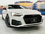 アウディ A5 スポーツバック ブラックスタイルプラス 限定車/ワンオーナー/マトリクスLED/ETC 純正AW/ワイヤレスチャージング 中古車