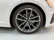 アウディ A5 スポーツバック ブラックスタイルプラス 限定車/ワンオーナー/マトリクスLED/ETC 純正AW/ワイヤレスチャージング 中古車