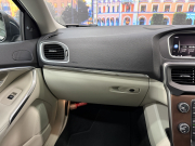 ボルボ V40 D4インスクリプション ディーゼルターボ 中古車