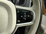 ボルボ XC90 D5 AWD インスクリプション 4WD 中古車