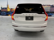 ボルボ XC90 D5 AWD インスクリプション 4WD 中古車