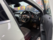 メルセデスベンツ GLA GLA250 4ﾏﾁｯｸ　4WD AMGライン/4WD/禁煙/レーダーセーフティ/シートヒーター/ドラレコ/ナビ/Bカメラ/パワーシート 中古車