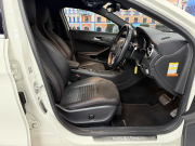 メルセデスベンツ GLA GLA250 4ﾏﾁｯｸ　4WD AMGライン/4WD/禁煙/レーダーセーフティ/シートヒーター/ドラレコ/ナビ/Bカメラ/パワーシート 中古車