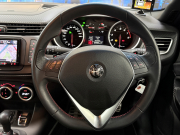 アルファロメオ ジュリエッタ ｳﾞｪﾛｰﾁｪ 中古車