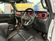 ジープ ラングラー アンリミテッド ルビコン 4WD 中古車