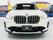 BMW X1 xドライブ20d xラインDCT 4WD　サンルーフ/黒レザー/ACC/ヘッドアップディスプレイ/ シートヒーター/電動シート/ 18インチAW/電動テールゲート /全周囲カメラ/ETC 中古車