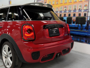 MINI(ミニ) ミニ クーパーS 5ドア　JCWパッケージ/純正ナビ/バックカメラ/パドルシフト/オートライト/オートエアコン/HUD/フォグライト/純正17インチAW/本革ステアリング 中古車