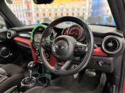 MINI(ミニ) ミニ クーパーS 5ドア　JCWパッケージ/純正ナビ/バックカメラ/パドルシフト/オートライト/オートエアコン/HUD/フォグライト/純正17インチAW/本革ステアリング 中古車