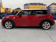 MINI(ミニ) ミニ クーパーS 5ドア　JCWパッケージ/純正ナビ/バックカメラ/パドルシフト/オートライト/オートエアコン/HUD/フォグライト/純正17インチAW/本革ステアリング 中古車