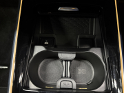 メルセデスベンツ GLB 200d 4MATIC AMGラインPKG 4WD 中古車