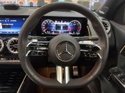 メルセデスベンツ GLB 200d 4MATIC AMGラインPKG 4WD 中古車