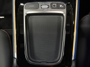 メルセデスベンツ GLB 200d 4MATIC AMGラインPKG 4WD 中古車