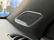 メルセデスベンツ GLB 200d 4MATIC AMGラインPKG 4WD 中古車