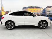 アウディ Q3 スポーツバック ダイナミック エディション 中古車