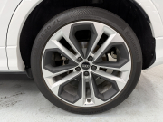 アウディ Q3 スポーツバック ダイナミック エディション 中古車