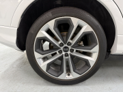 アウディ Q3 スポーツバック ダイナミック エディション 中古車