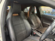 メルセデスベンツ Aクラス A180 中古車