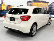 メルセデスベンツ Aクラス A180 中古車