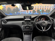 メルセデスベンツ Aクラス A180 中古車