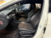 メルセデスベンツ Aクラス A180 中古車